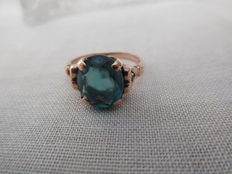 vintage 10K gold ring heart aquamarine blue stone size 5