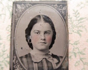 antique gem tintype photo Spotted woman