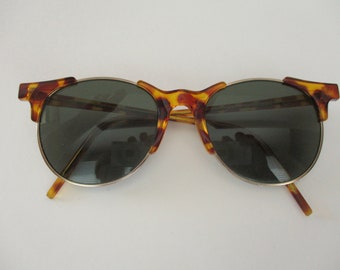 wire rim sunglasses - tortoise shell, gold, glasses, Pan Oceanic, made in Taiwan, vintage