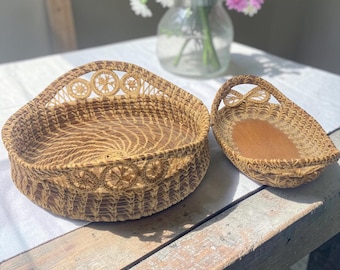 Handwoven Pine Needle Baskets – Set of 2 Vintage Rustic Farmhouse Decor with Intricate Wheat & Wheel Designs