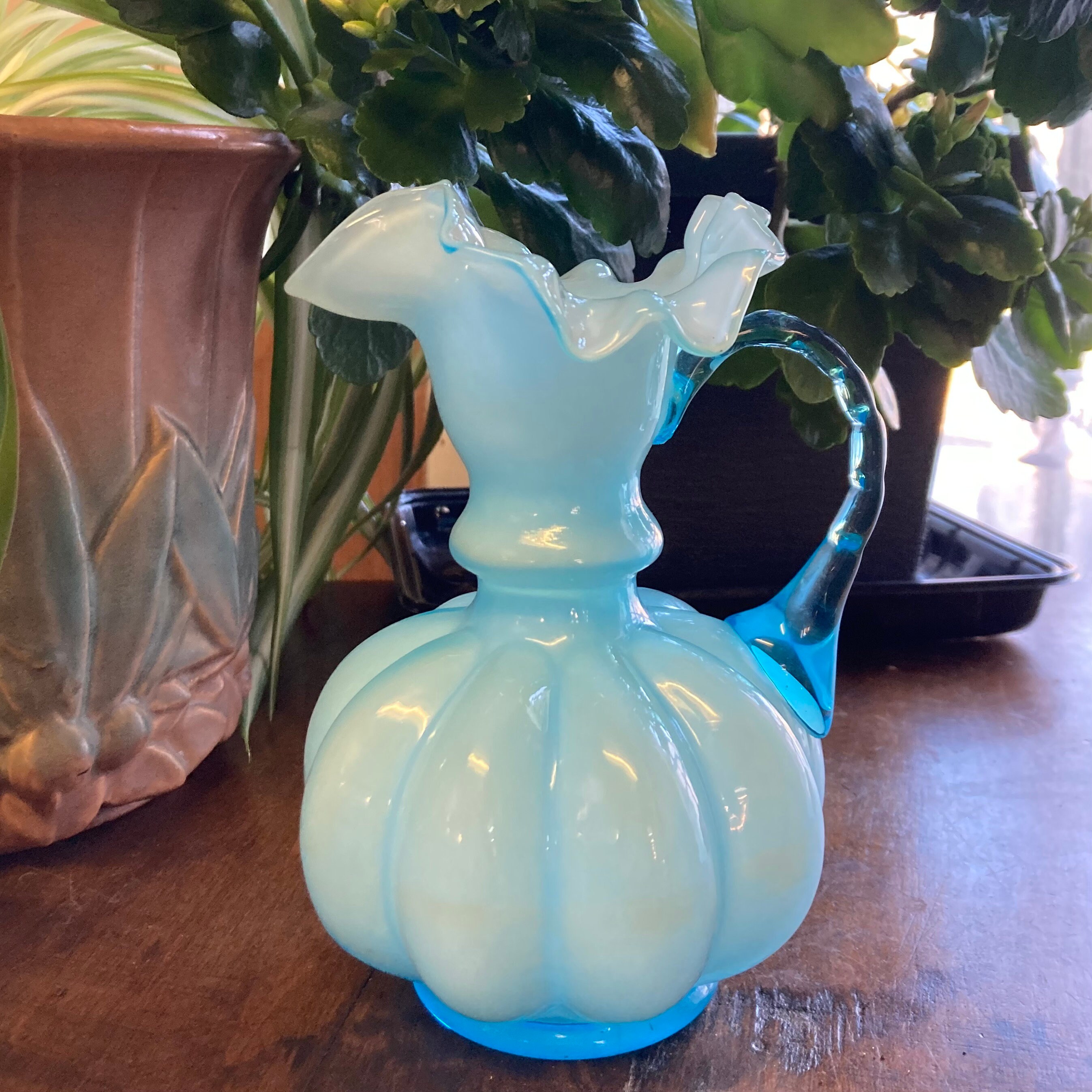 Glass vintage nested hen, rounded bottom (JL) Glass vintage nested hen, rounded bottom (JL)