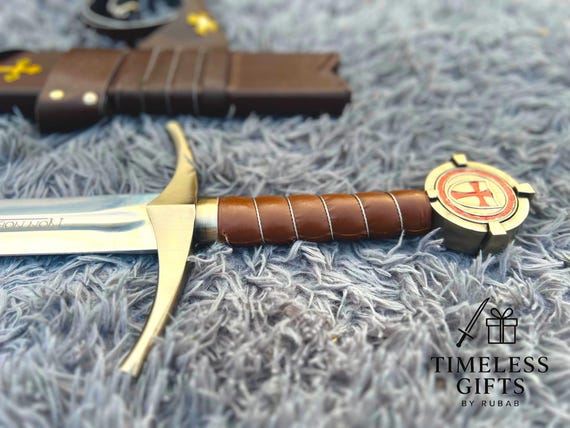Custom Engraved Accolade Sword | Knights Templar Hand Forged Sword Personalized Medieval Replica