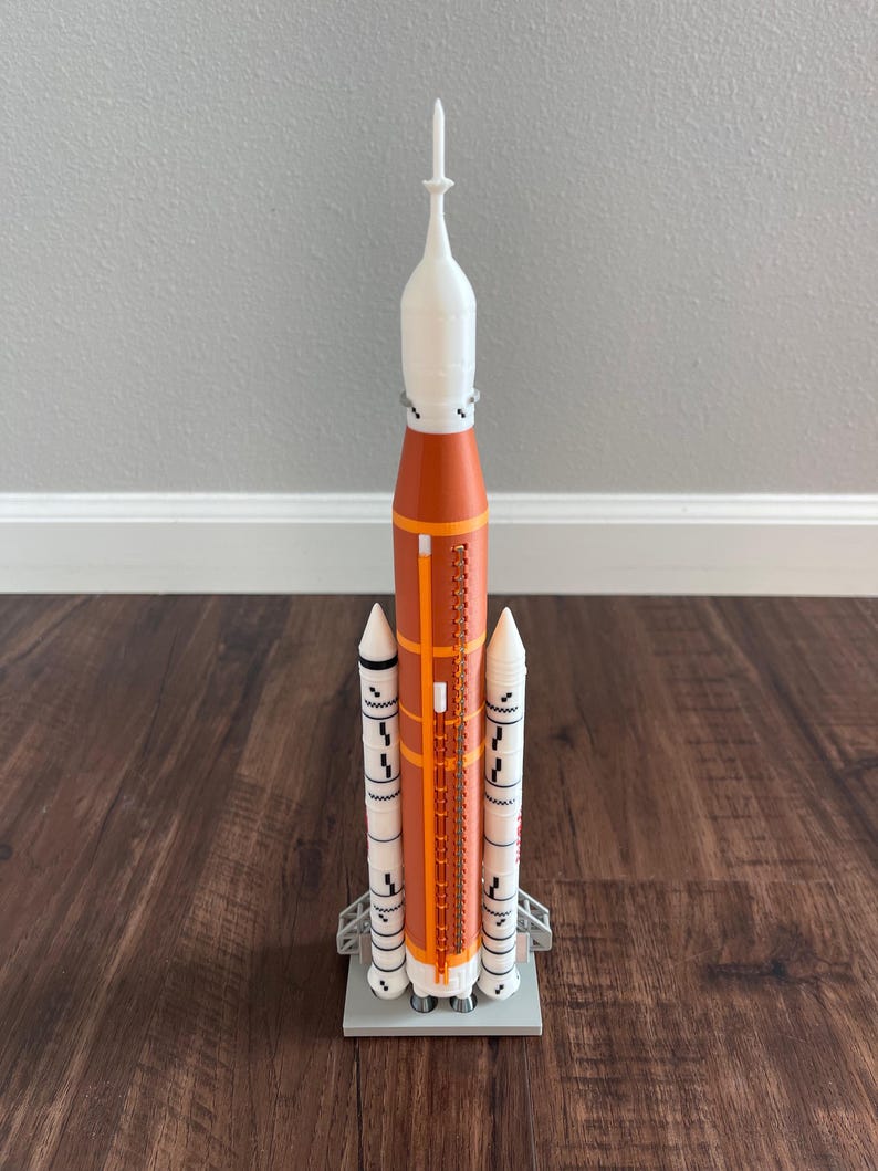 Artemis Space Launch System (SLS) Rocket Model With Magnetic Detachable ...