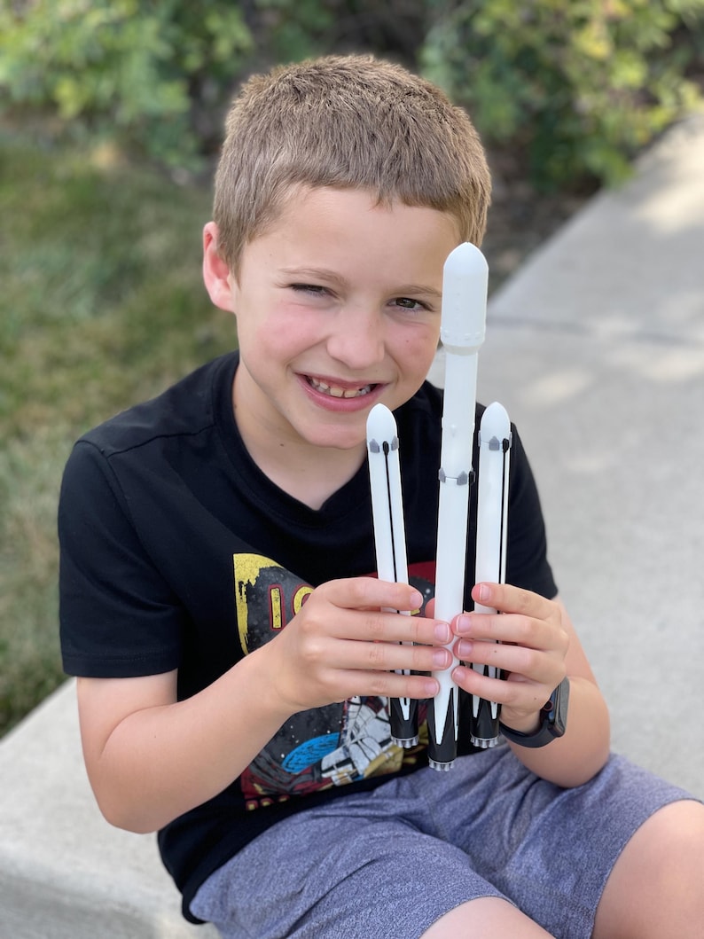 Detachable Toe Rockets Falcon Heavy Rocket Model With Magnetic Detachable Boosters - Etsy