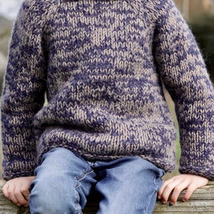 PATRÓN DE TEJIDO / Suéter voluminoso para niños / Suéter minimalista grueso fácil / Raglán de arriba hacia abajo / El Tommy