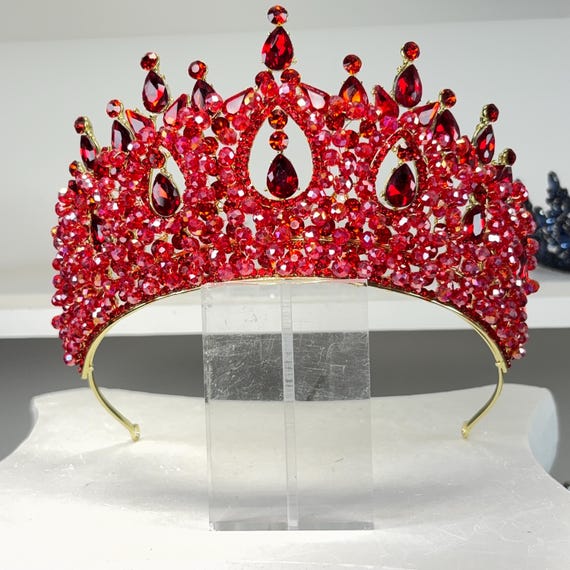 RED/GOLD Quinceañera Crown, TIARA - Etsy display picture 3