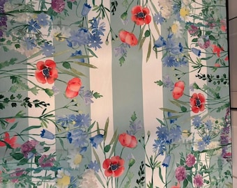 Sage Green Spring Floral Stripe Mahjong Mat: Mahj Game Tabletop