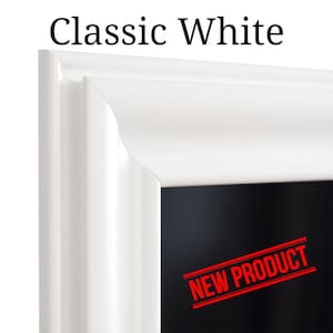 Marco de TV blanco clásico para Samsung The Frame, bisel personalizado, material PS ecológico, tamaños de 32 a 85 pulgadas, aspecto elegante, fácil instalación.