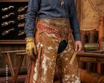 Gambali in pelle bovina fatti a mano, abbigliamento da rodeo western con frange, pantaloni in pelle marrone con pelo