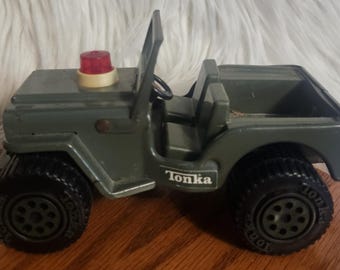 Vintage 1962-1964 Tonka No.350 Pink Surrey 