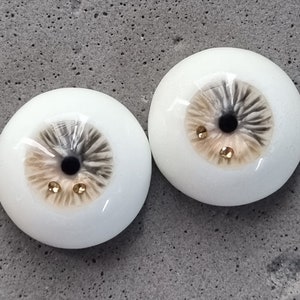 Ojos elegantes de uretano de 16 mm Walking Moon imagen 1