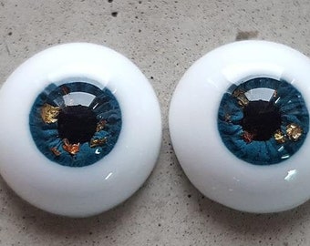 Natural elegant with gold flakes urethane eyes
