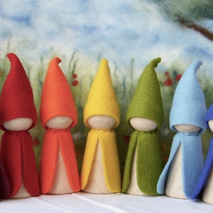 7 XXL dwarfs rainbow gnome Set / Waldorf Inspired natural Table Peg doll