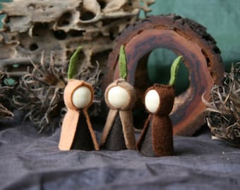 Root Children Waldorf Inspired natural Table peg doll