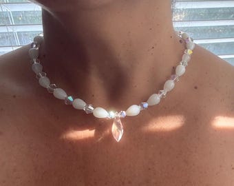 Vintage Style White Beaded Necklace and Bracelet Set, Shimmering Crystal Choker, Handmade Iridescent Jewelry.