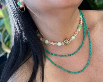 Boho Green Stone Choker, Layered Beaded Necklace for Women, Handmade Quartz and Aventurine Jewelry.