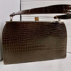 Vintage MCM Braun Mock Kroko oder Alligator Handtasche Mid Century 1950er 1960er Jahre