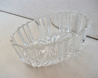 Vintage 1950s MCM Crystal Glass Soap Dish Boudoir Vanity Dressing Table Trinket Dish