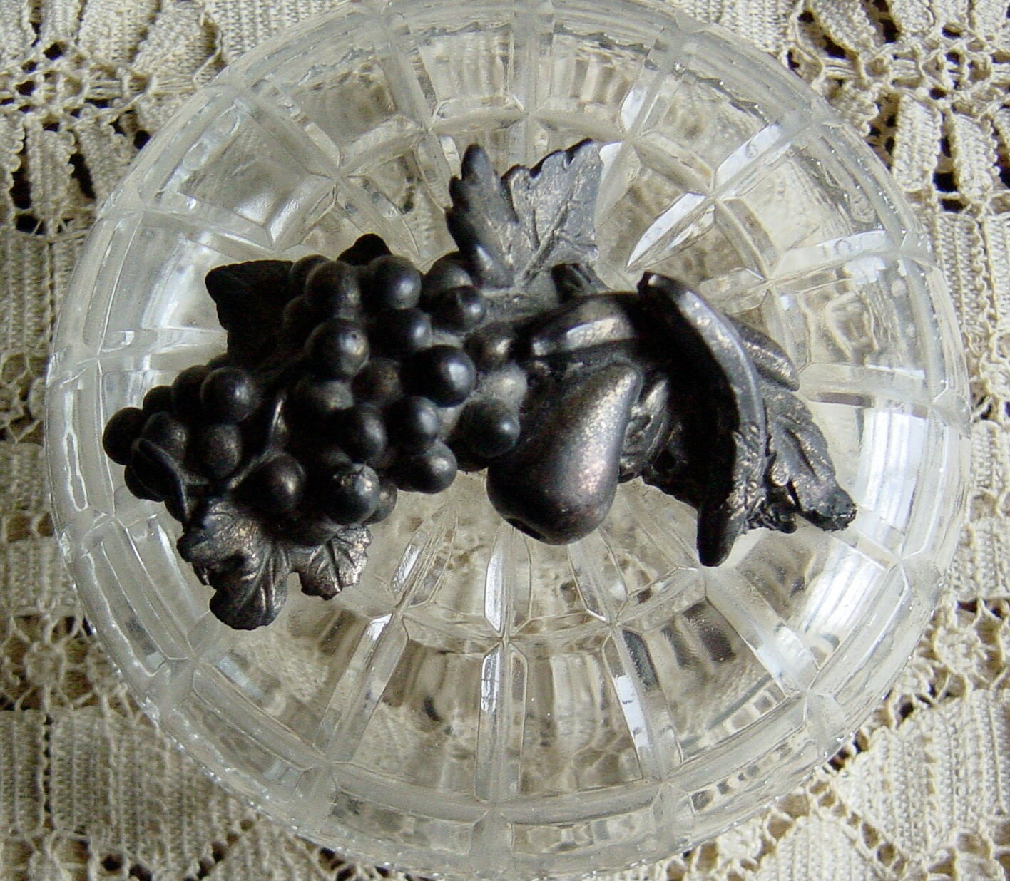 Vintage Italian Glass Trinket Dish with Bronze Metal Grape Cluster Decor MCM Souvenir of Italy