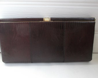 Torebka w stylu vintage z brązowej skóry imitującej skórę krokodyla w stylu mid-century modern