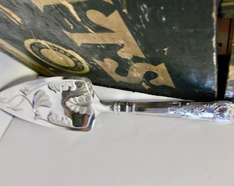 English Silver Cake or Pie Server Art Nouveau Style