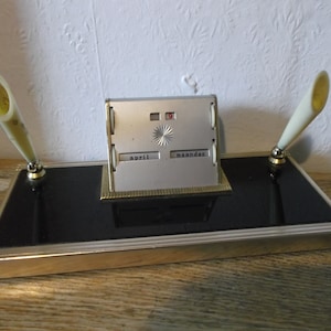 Mid Century Modern Perpetual Desk Calendar Circa 1950s Men&#39;s Desk Decor