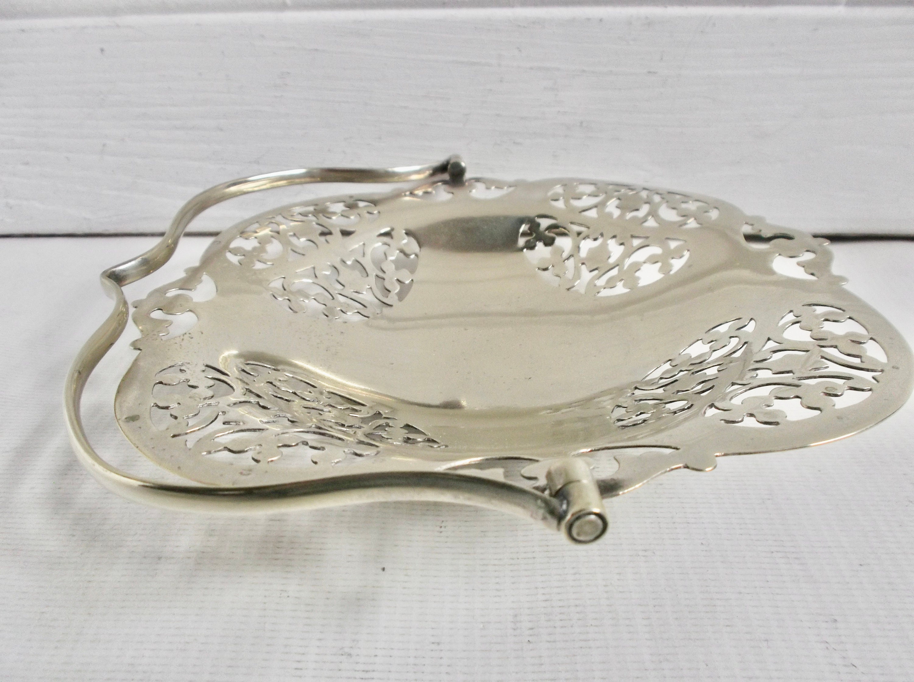 Antique Ornate Silver Metal Basket Wedding or Boudoir Decor Etsy UK
