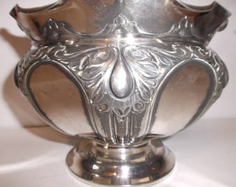 Antique Art Nouveau Ornate Silver Scalloped Jardiniere Vase Wedding Decor Circa 1900s