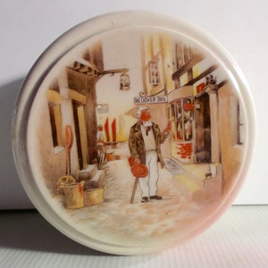 Vintage English Men&#39;s Apothecary Pot The Dover Inn England Souvenir Jar