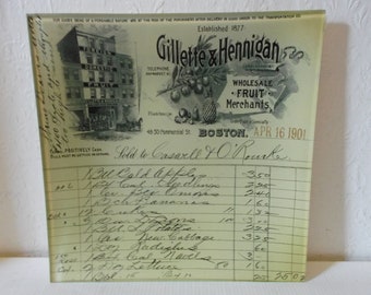 Bandeja de cristal antiguo de Gillette y Hennigan