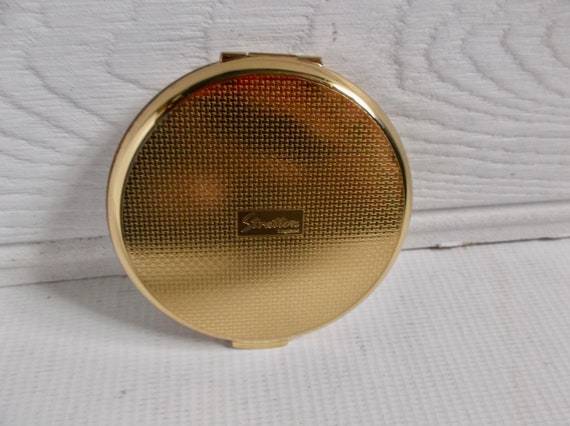 Vintage 1970s Stratton Brass Floral Compact Mirro… - image 8