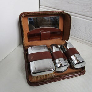 Vintage MCM Men&#39;s Grooming Toiletries Dopp Kit Travel Case with Gillette Razor Circa 1950s 1960s