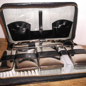 Mens Vintage Toiletries Grooming Dopp Travel Kit MCM Decor