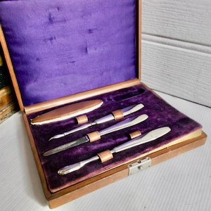 Antique Ladies Travel Grooming Kit Nail Manicure and Pedicure Set