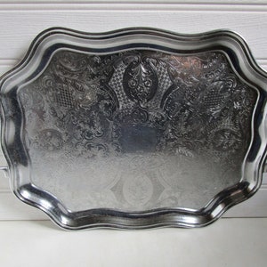 Vintage MCM Chrom überzogenes speisendes Serviertablett-Hochzeits-Dekor