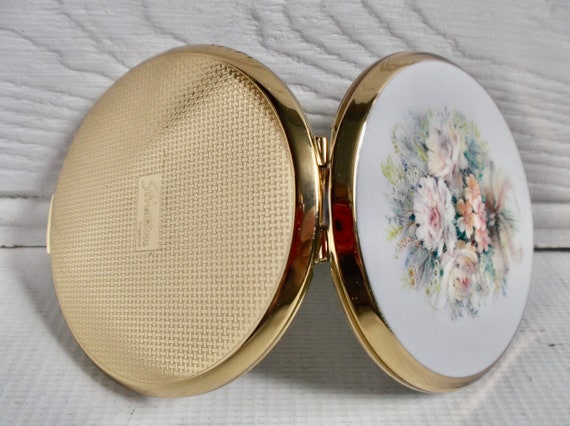 Vintage 1970s Stratton Brass Floral Compact Mirro… - image 5