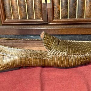 Donald J Pliner Men’s Olive Green Lizard Embossed Leather Penny Loafers Size 7 image 6