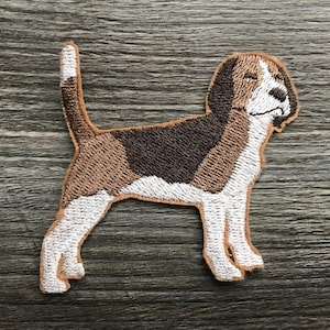 Beagle Beagles Dog Patch Embroidery Iron or Sew on Clothing Clothes Jacket Coat Sweatshirt Shirt Jeans Bag Rucksack