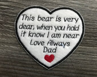 Oso de peluche con parche de memoria personalizado