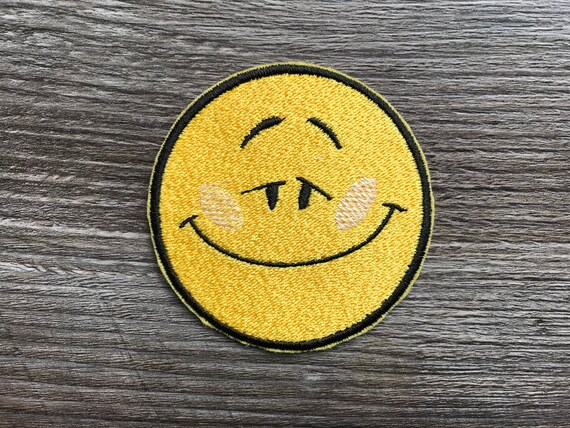 Parche De Chenilla Cara Sonriente Para Planchar - Adhesivo De Iron On - Negro - Tela Suave Y Divertida
