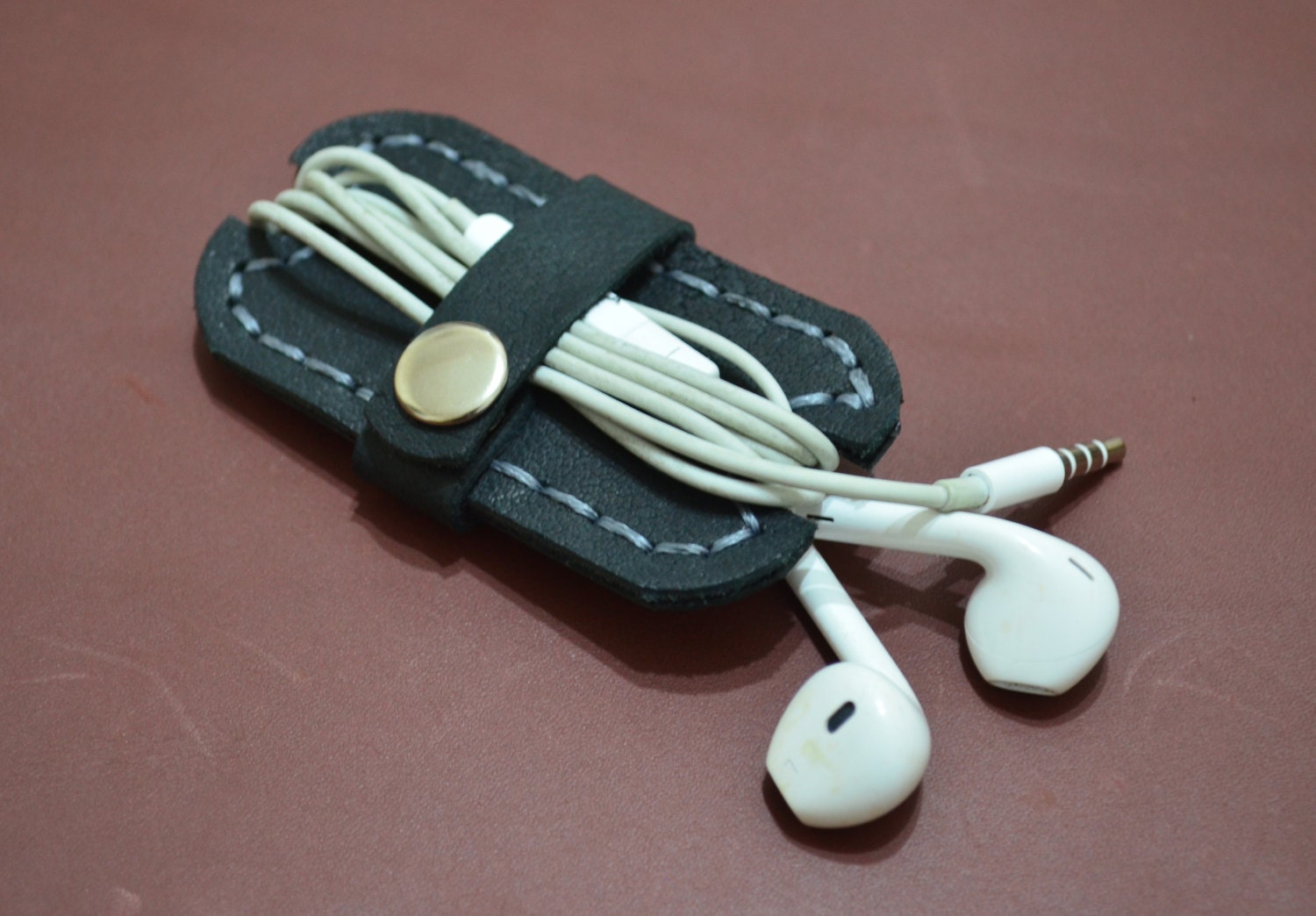 Leather Earphone organizer Cord Holder Earbud organizer Etsy