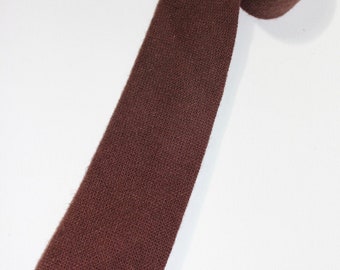 vintage 1980's -Kenneth Gordon- neck tie. Solid Brown. Shetland wool - Woven in England.  Modern narrow - 3 1/8" width. Hand sewn in USA