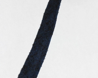 vintage 50's - 60's -no label- Men's narrow 'shaggy' neck tie. Woven with nubby bouclé yarns. Blue & Black 1 5/8" wide.