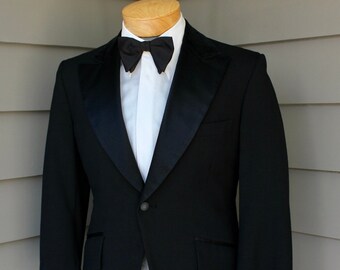 Vintage 1970's -after Six Formals- Men's Tuxedo /dinner Vintage 1970's -after Six Formals- Men's Tuxedo /dinner