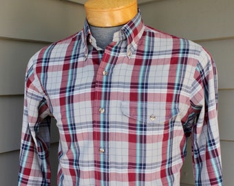 vintage 1970's -Gant- Men's long sleeve, 3 button collar shirt. 'Foxhunt Plaid' - Unusual color combo. Medium. Made in Hong Kong