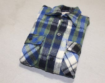 vintage 60's - 70's -Envoy- Men's heavy Shirt Jac. 'NeW oLD SToCK' - 'The NOW Jacket'. Wool/Linen/Acrylic blend - Plaid - Shaggy pile. Small