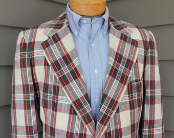 BOLD vintage 1970's -Norman Hilton- Men's Wide lapel, Trad sport coat. Hopsack tartan-style plaid - MOP buttons. Size 44 L