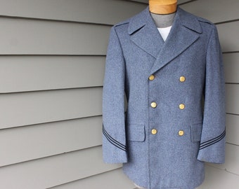 vintage 70's - 80's -Jacob Reeds Sons- Men's Pea coat. Citadel cadet uniform Light Gray Blue - Gilt SC buttons. Faux fur lining. Size 38 Reg