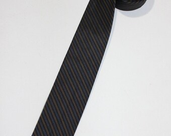 vintage 50's - 60's -Pioneer Inc- narrow neck tie. Diagonal pemcil stripes - 3 color...Bronze & Slate Blue on Black - All Silk. 2 1/4" wide