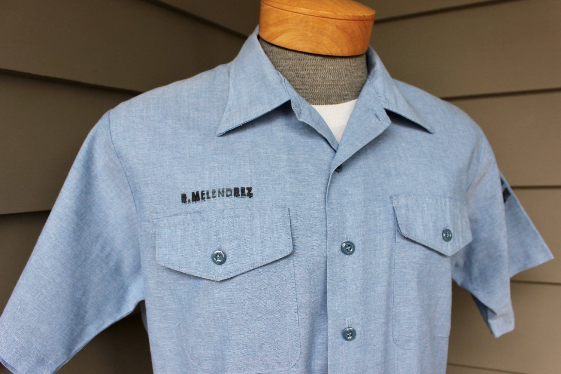 80s vintage thrashed workwear shirt / Ford car mechanic button up / grunge  cotton poly USA work wear uniform name tag Steve costume / XL